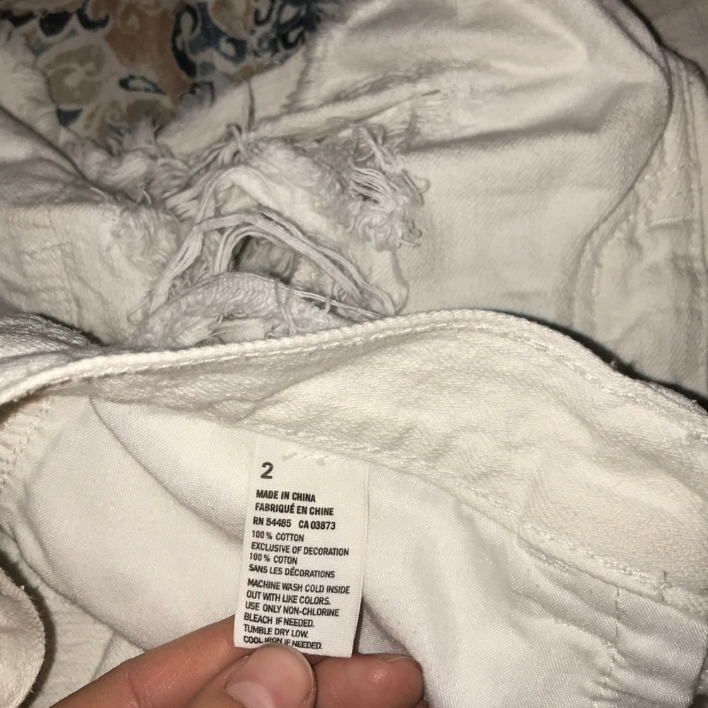 Shorts - Picture 5 of 5